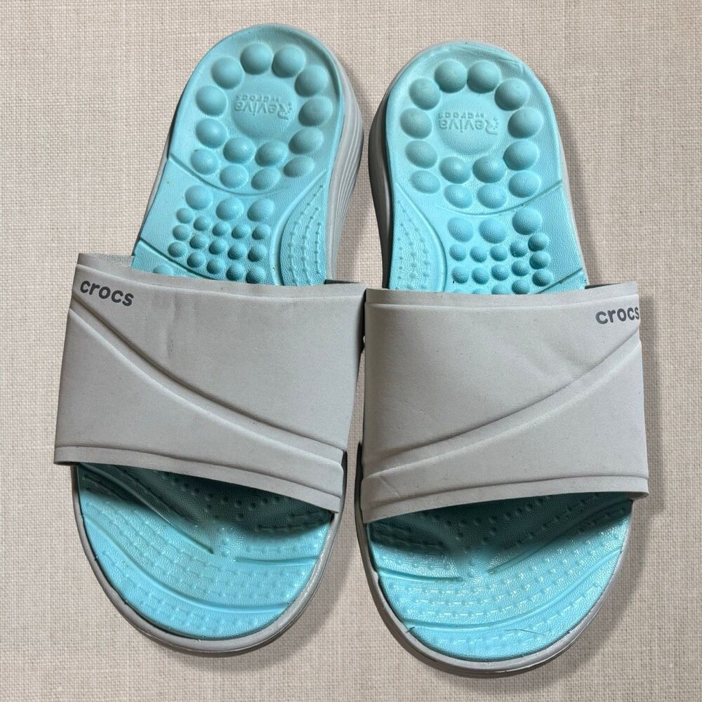 Crocs Reviva Slide Sandals Women’s 7 White Aqua Blue Comfort Massage